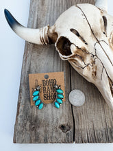 Load image into Gallery viewer, Western Concho Semi Stone Stud Earrings
