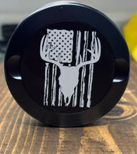 Load image into Gallery viewer, Zyn Nicotine Pouch Tin | Snus Tin | Engraved with American Flag | Cow Skull| Aluminum Nicotine Pouch Tin | Gift for him | Zyn Tin
