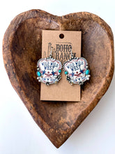 Load image into Gallery viewer, Western Style Pendant with Turquoise Stone Drop Earrings
